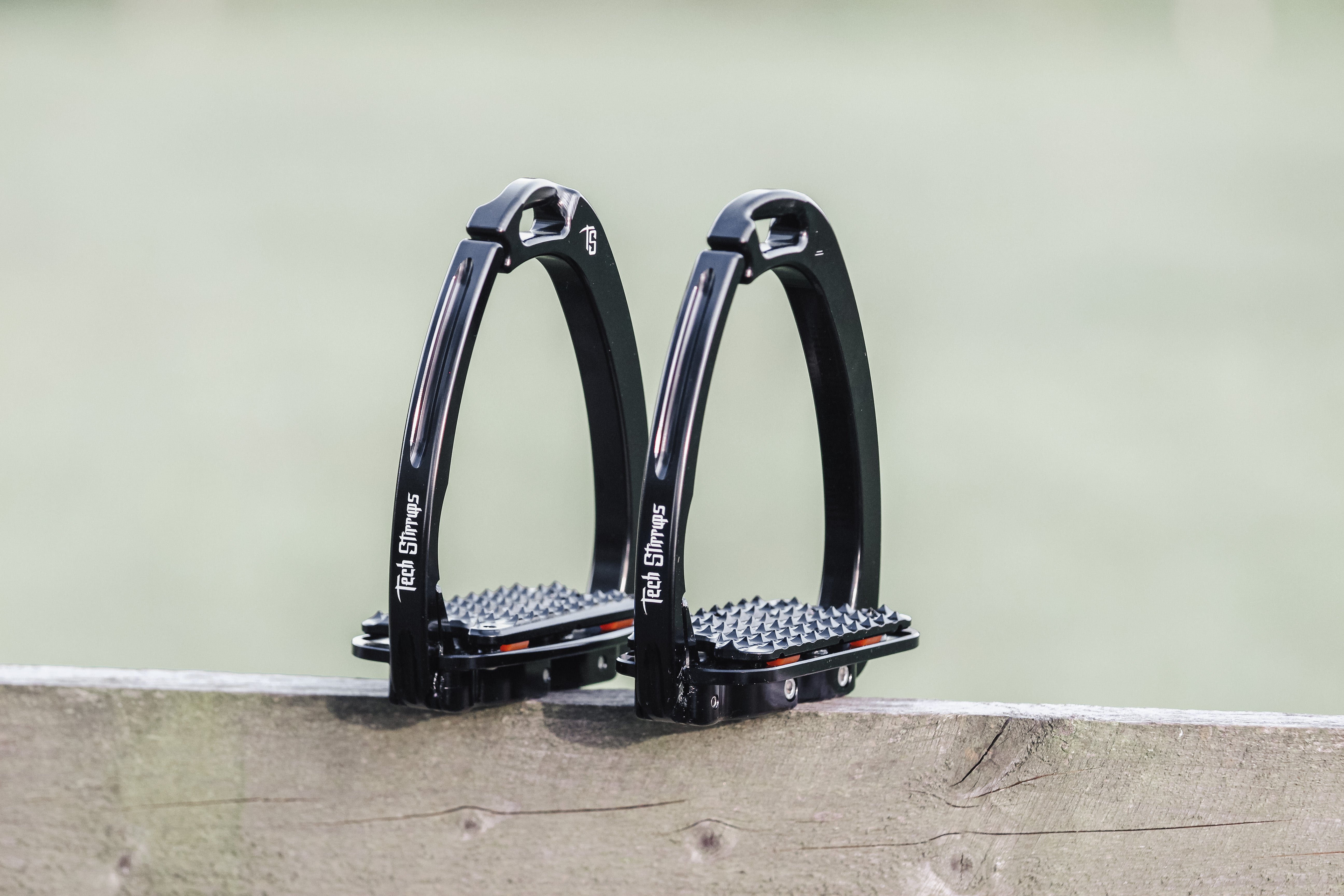 Tech Venice Plus EVO Safety Stirrups