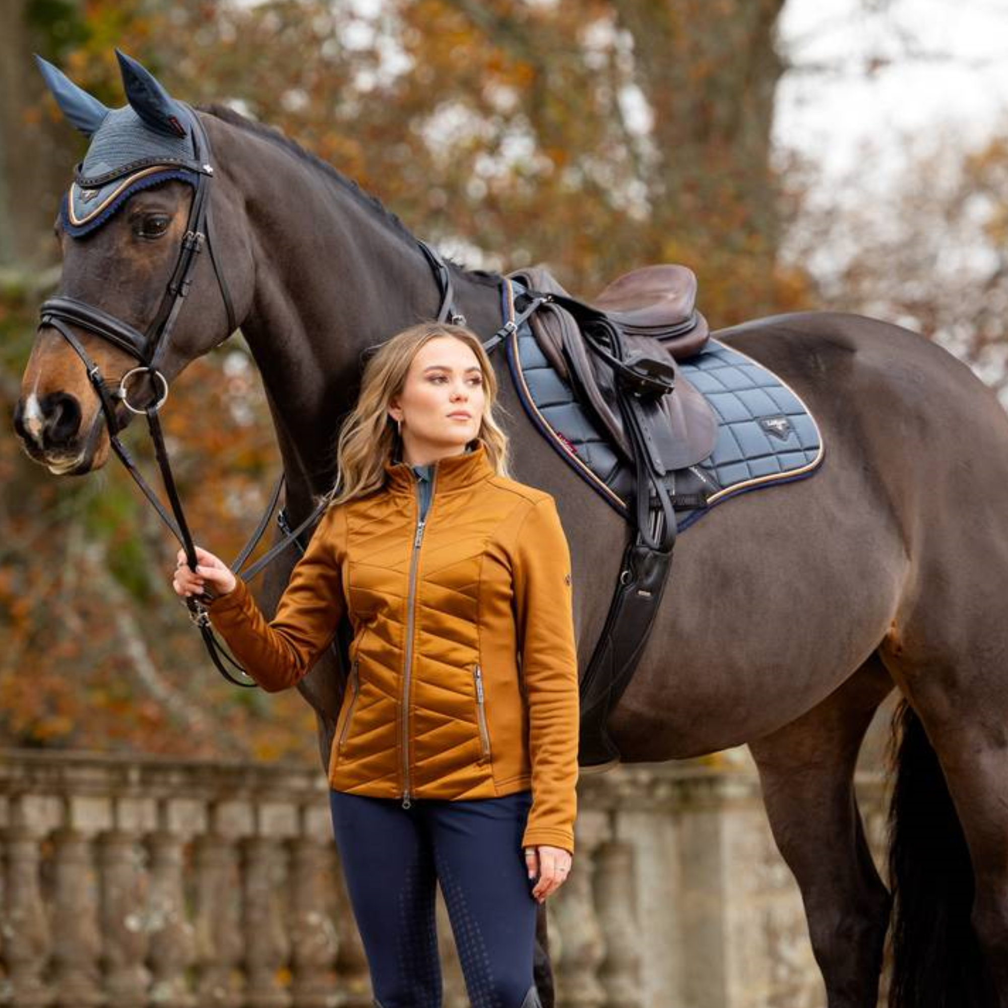 LeMieux Loire Classic Close Contact Square Saddle Pad- AW24