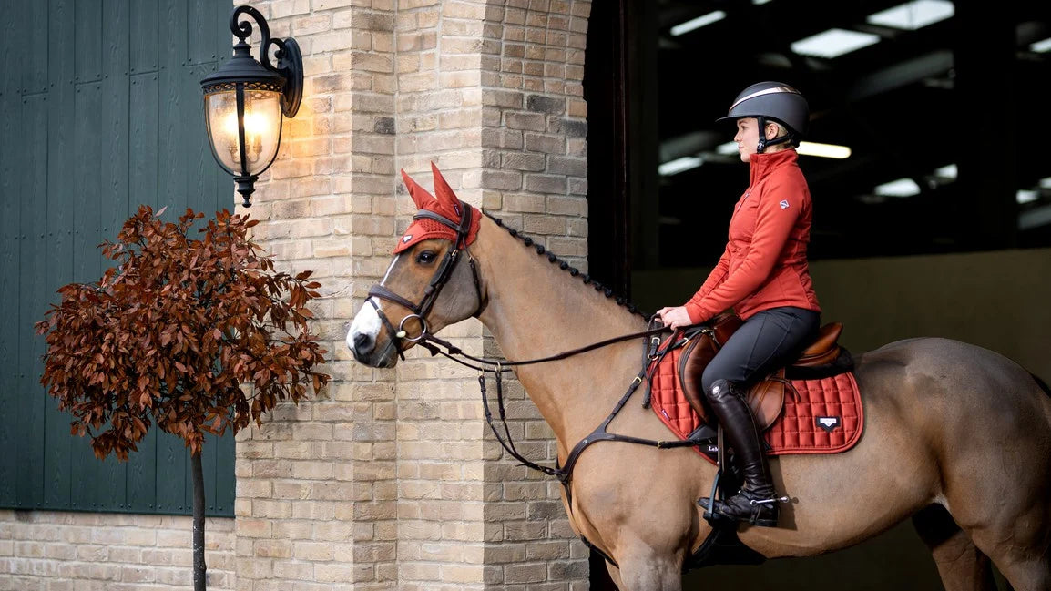 LeMieux Loire Classic Close Contact Square Saddle Pad