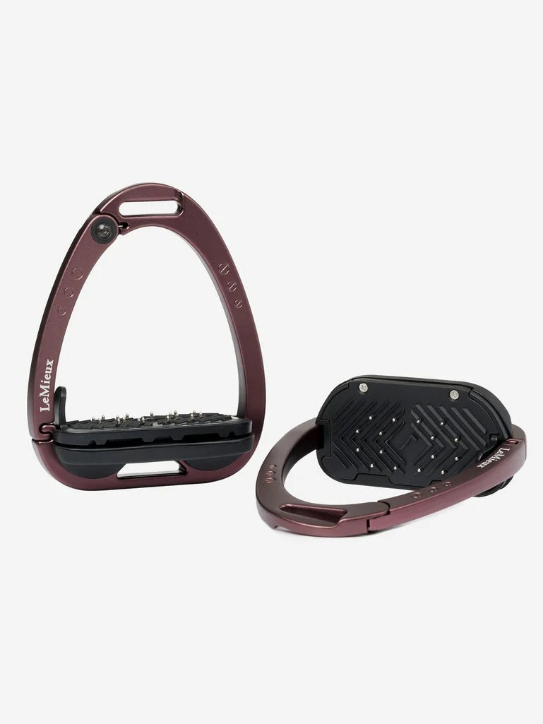 LeMieux Vector Balance Stirrups