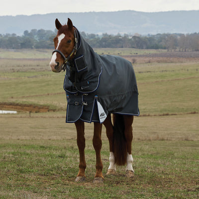 Weatherbeeta Comfitec Ultra Turnout Detacha Neck Rug - Medium Lite 100G