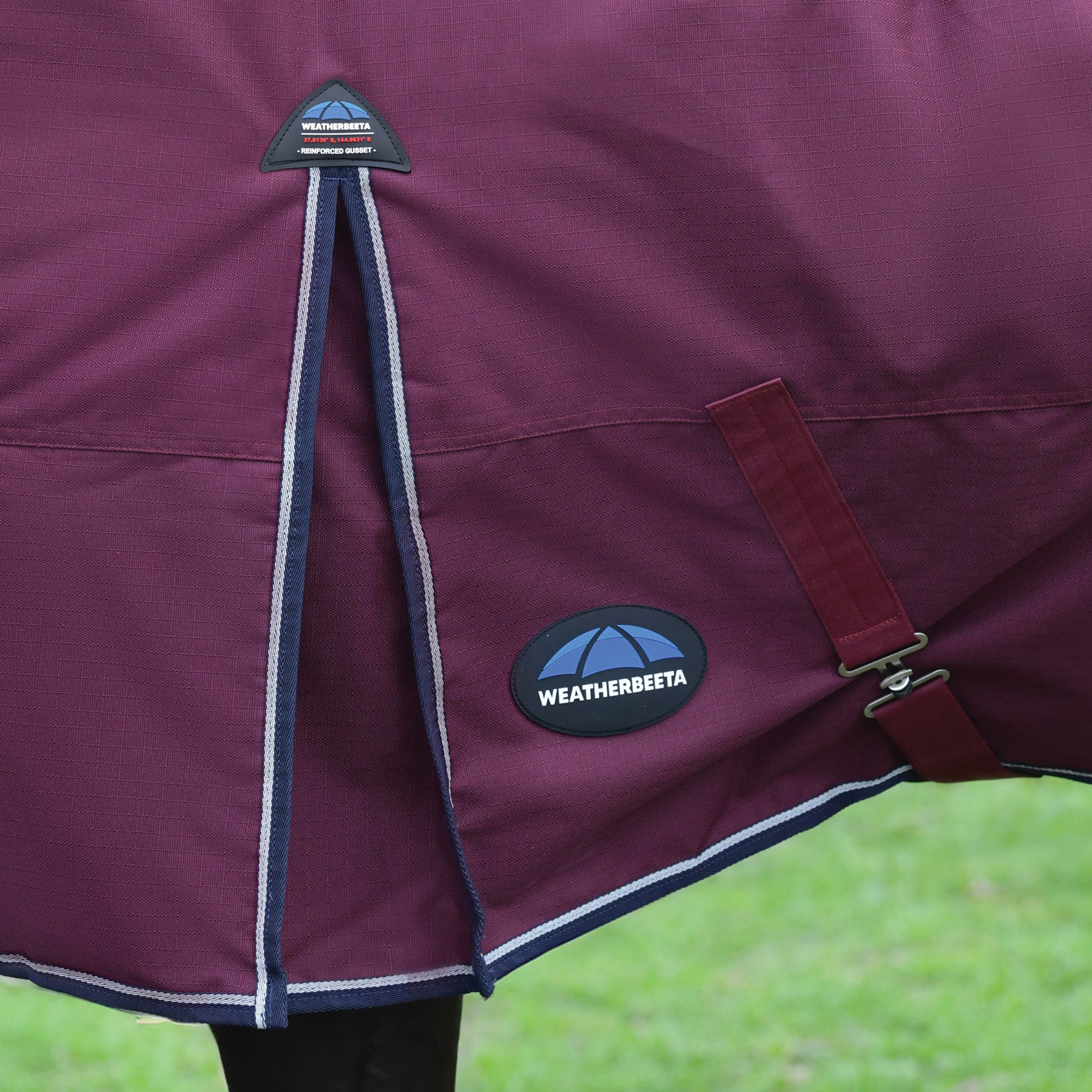 Weatherbeeta ComFiTec Essential Turnout Standard Neck Rug - Lite 0g