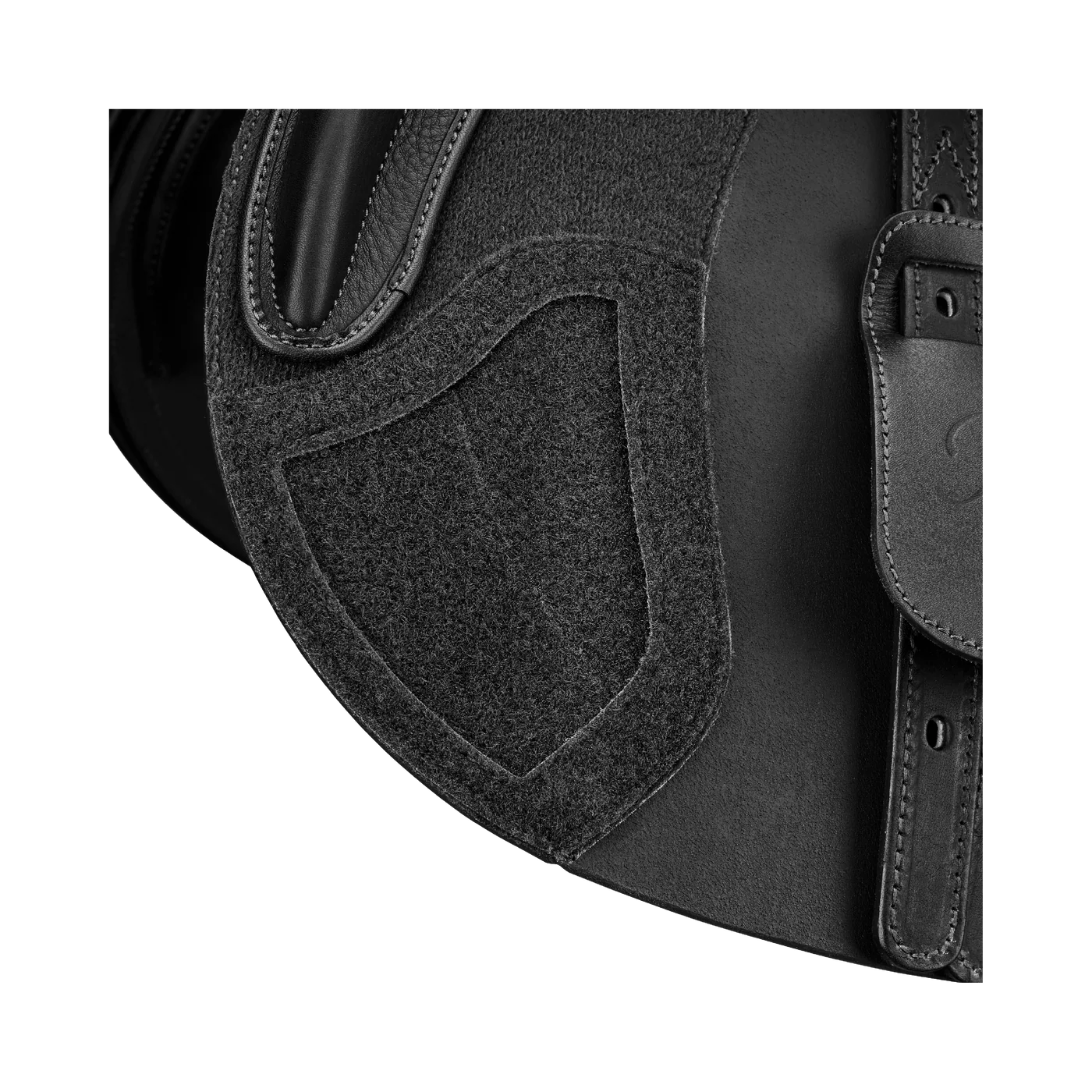 Bates Apex Jump Saddle