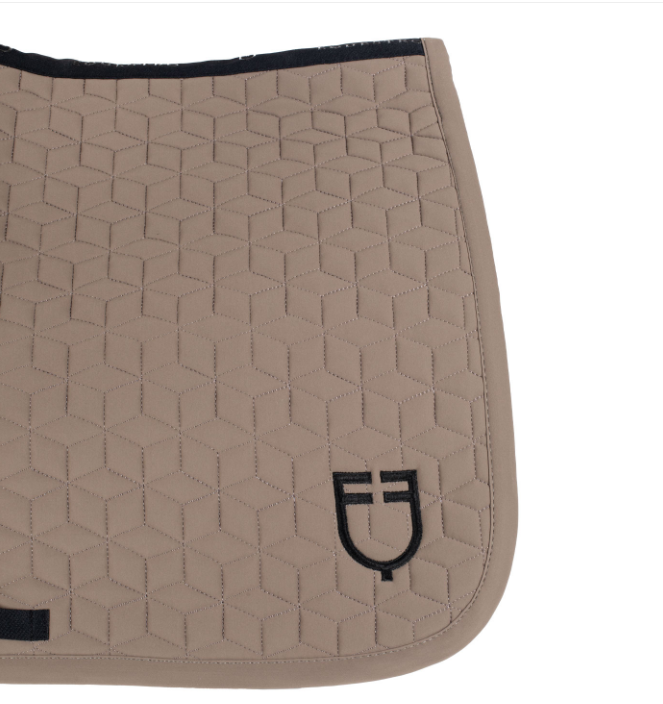 Equestro Jumping Saddlepad with Cube Quilting