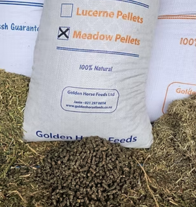 Golden Horse Meadow Pellets