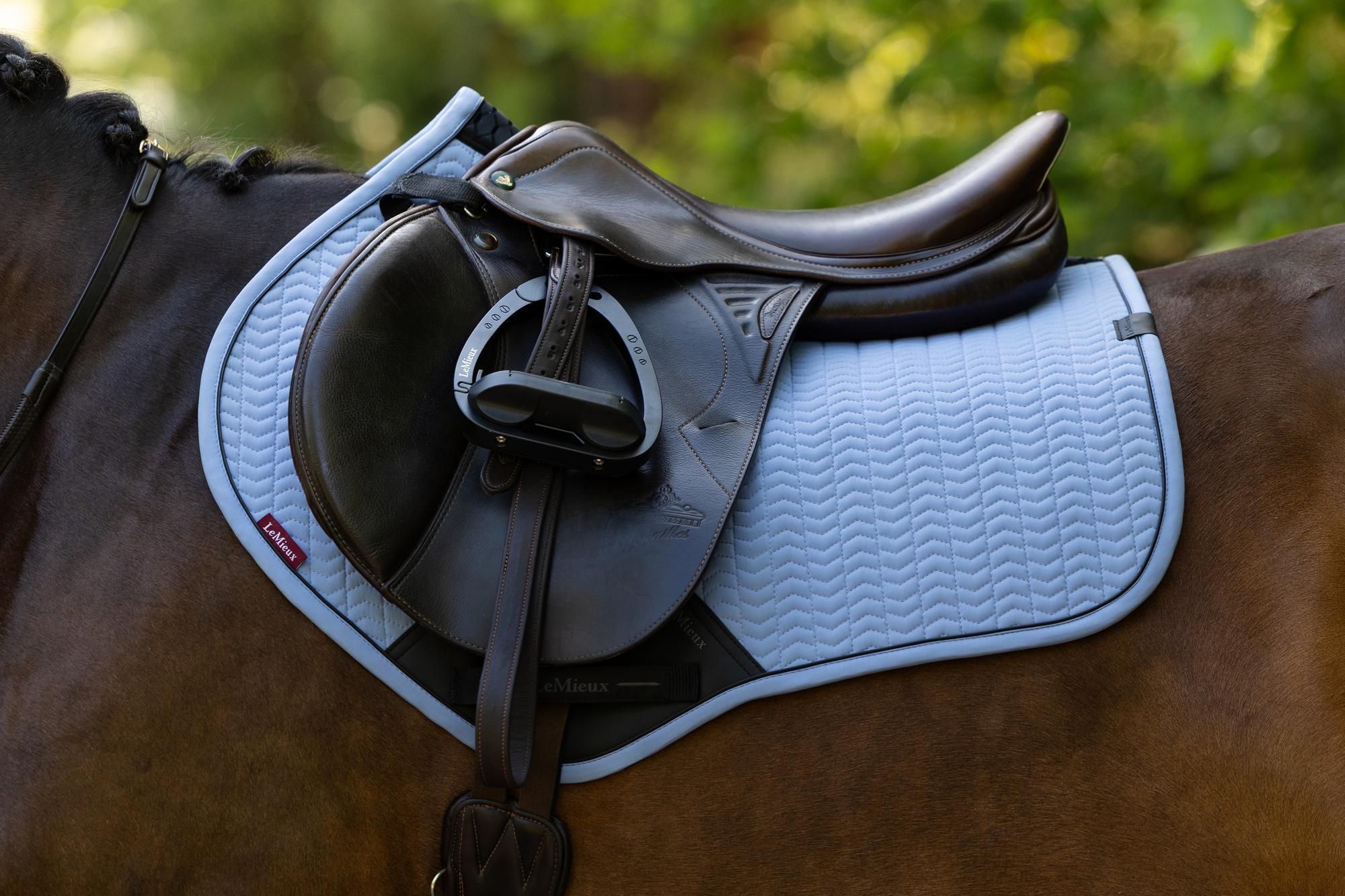 LeMieux Essence Close Contact Saddle Pad - SS26