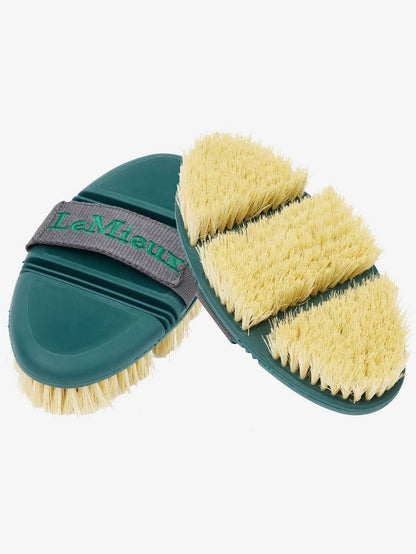 LeMieux Flexi Scrubbing Brush