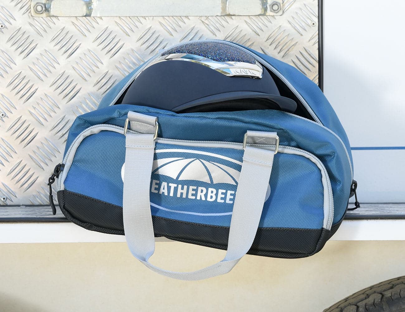 Weatherbeeta Conquest Helmet Bag