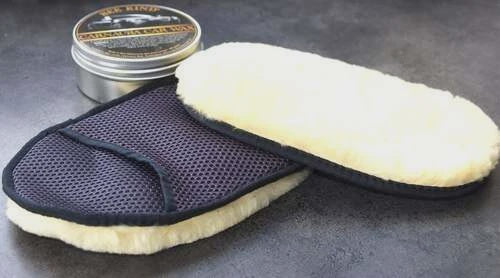Bee Kind High Density Plush Polishing Mitt/Glove