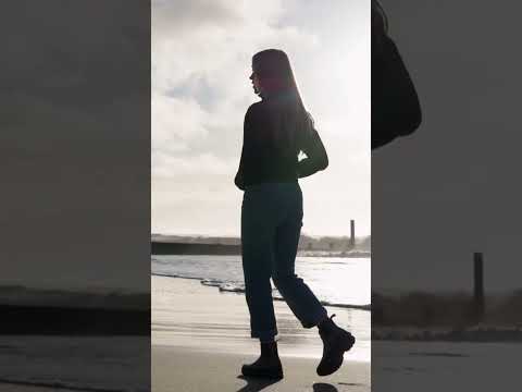 Load video: LeMieux Bramshaw Chelsea Welly Boot