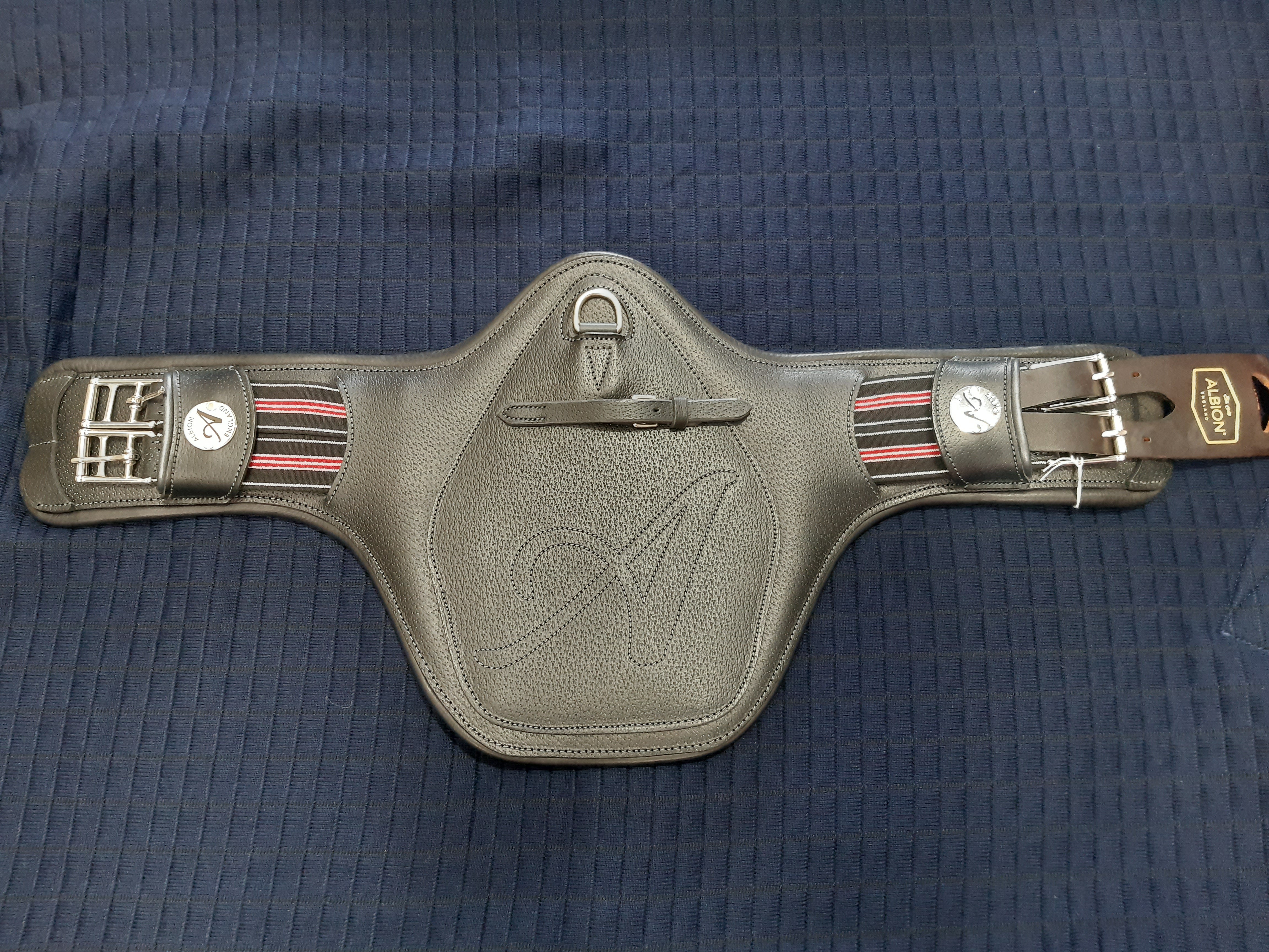 Albion Evo Short Stud Guard