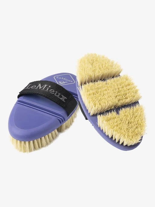 LeMieux Flexi Scrubbing Brush