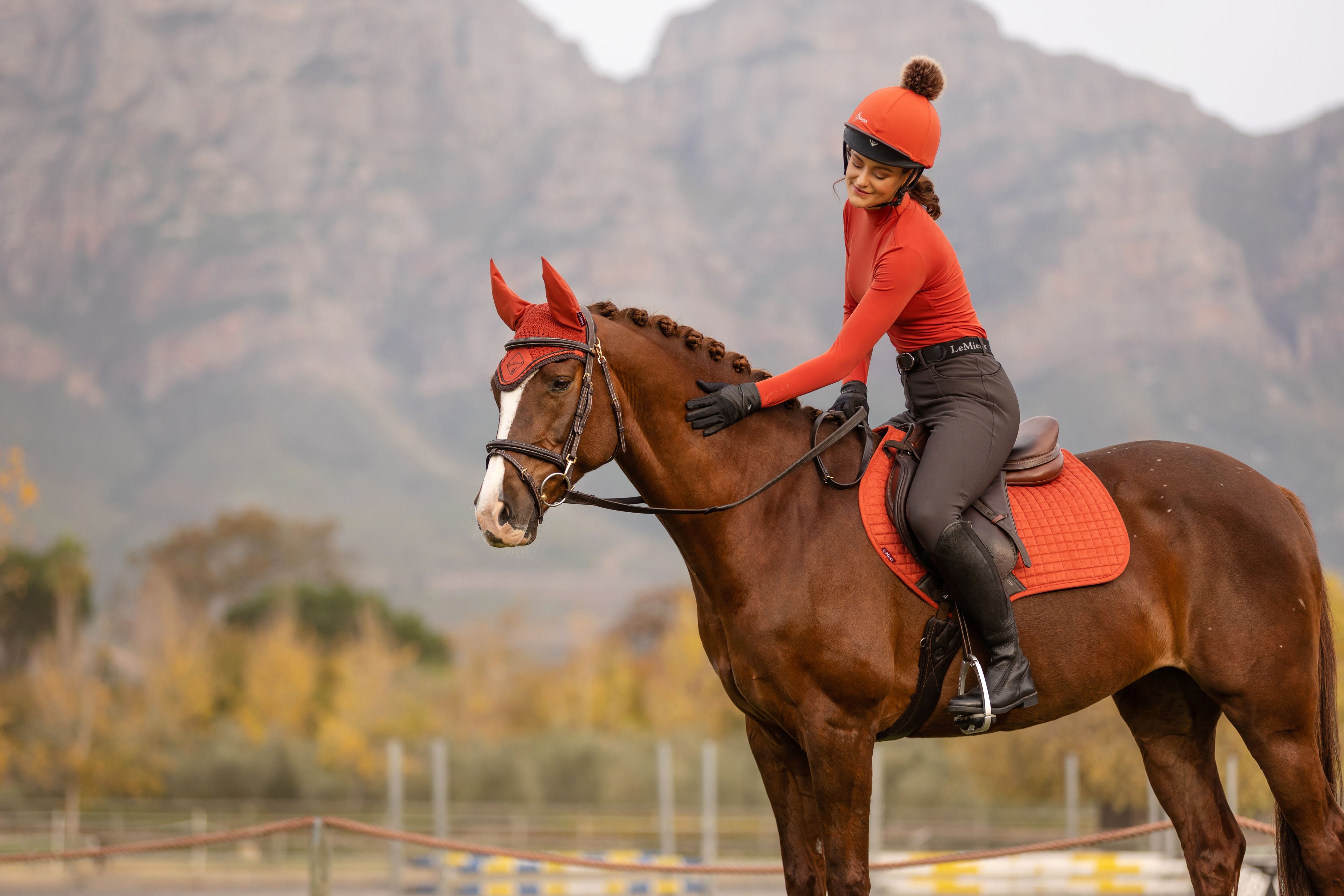 LeMieux ProSport Suede Close Contact Square Saddle Pad